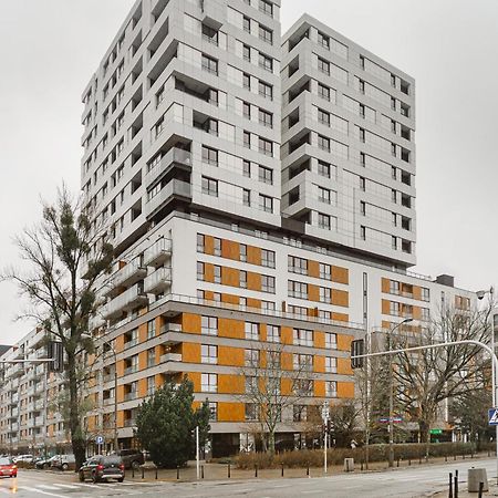 Cozy Family Apartments With Balcony Near Zlote Tarasy วอร์ซอ ภายนอก รูปภาพ